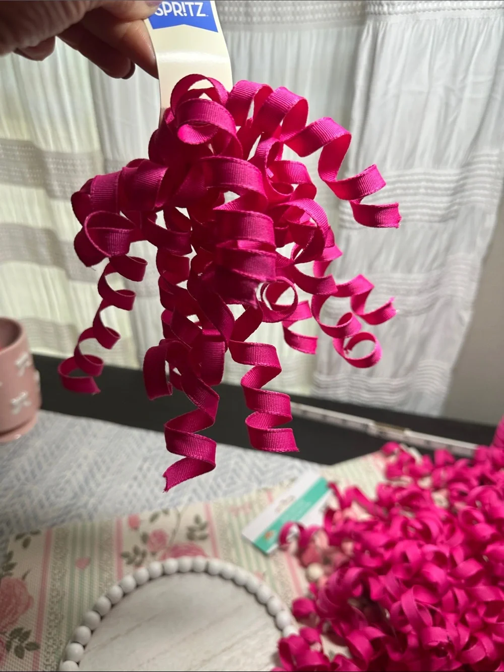 12 Spritz Bright Fuchsia Curly Ribbon Bow NWT